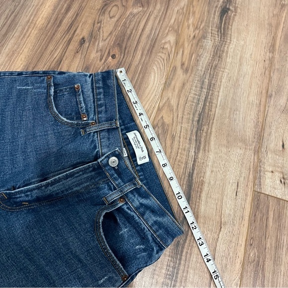 Abercrombie & Fitch Curve Love Ultra High Rise Ank Straight Jean - Picture 4 of 6